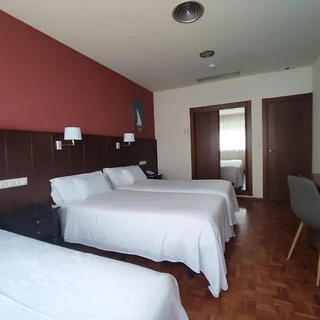 Hotel Eo-2